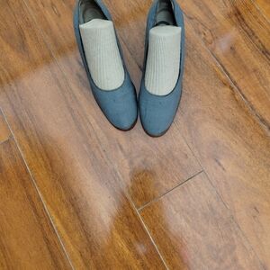 Rare Vintage silk decollete Trussardi spool heels, very chic